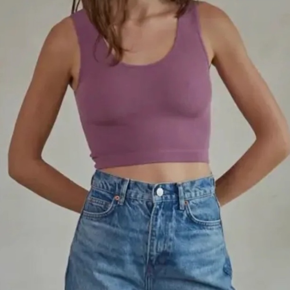 By Together EUC Cassis Seamless Ribbed U-VNeck Tank Top size m/l pale blue